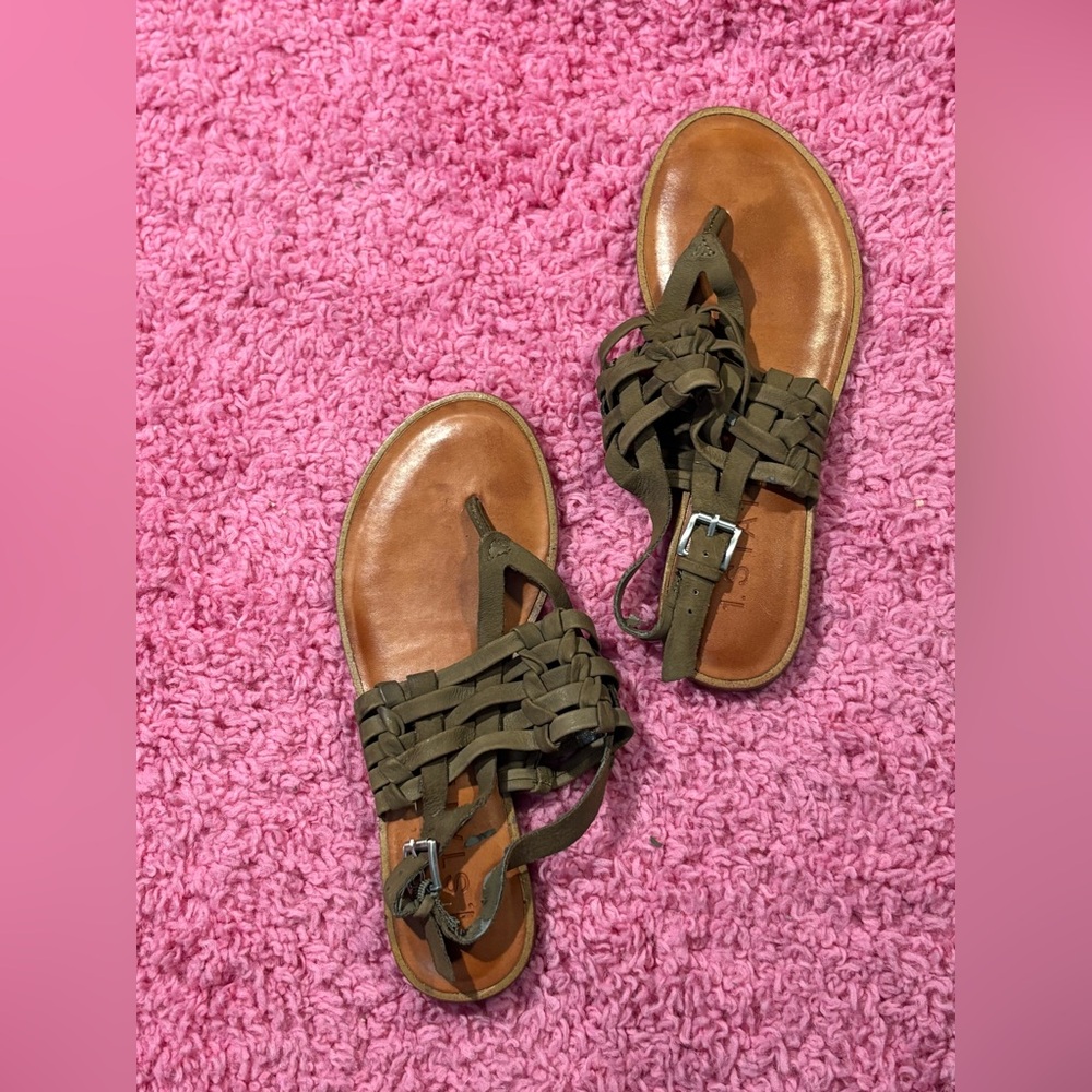 Well worn Olive Green Leather Braided Strappy Sandals
